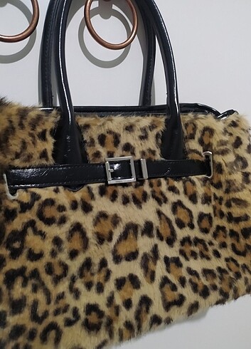 Stradivarius Leopar desenli çanta