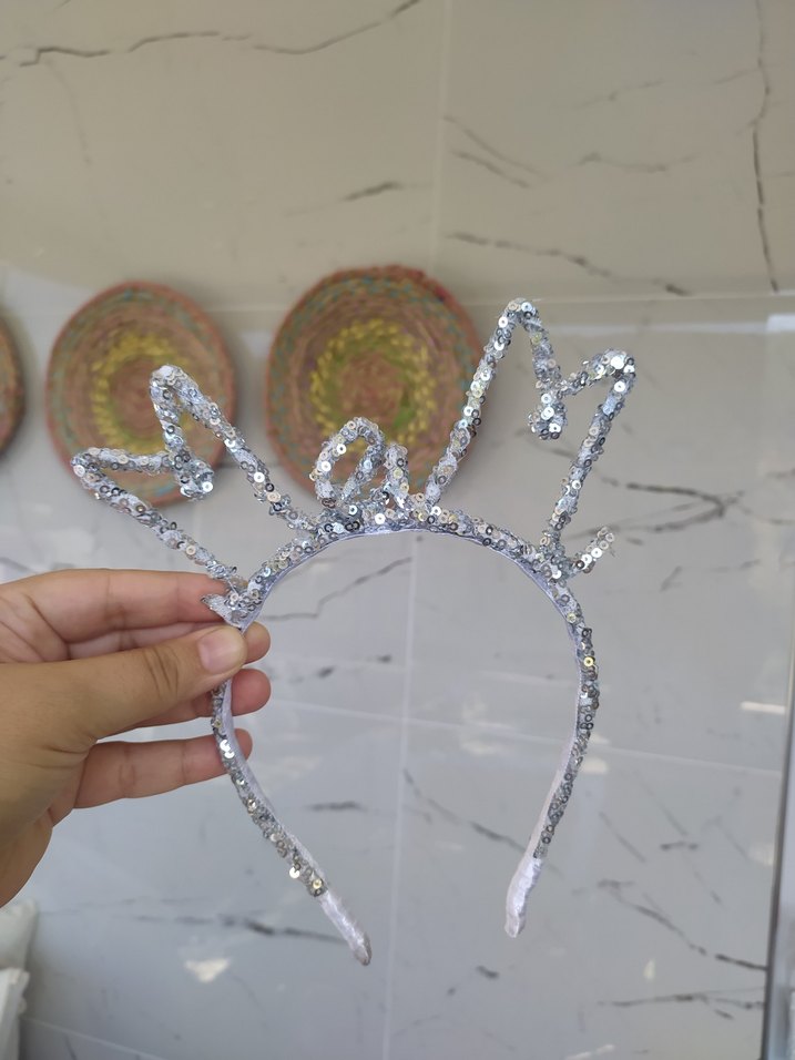 Payetli mom taç - Görsel 2