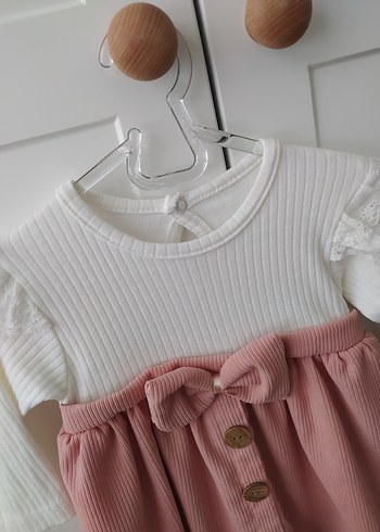 Uzun Kollu fiyonk detaylı Kız bebek Elbisesi - Görsel 3