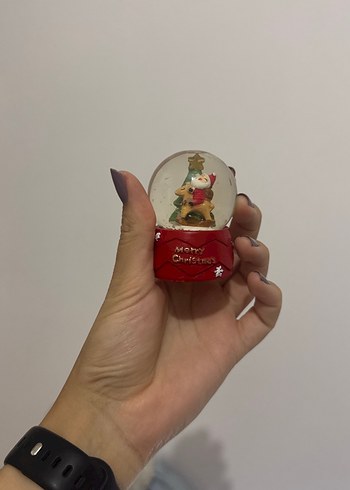 Renkli Kırmızı Noel Figürlü Kar Küresi
