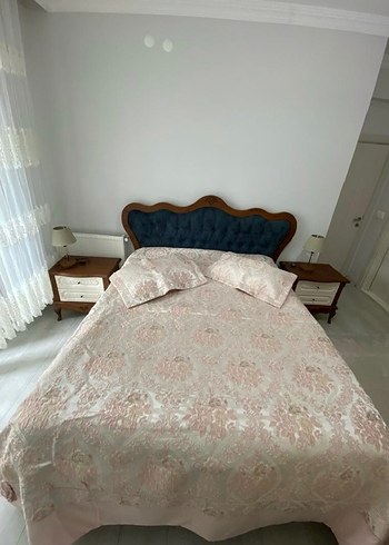 Özdilek Pastel Pembe Çiçek Desenli Yatak Örtüsü