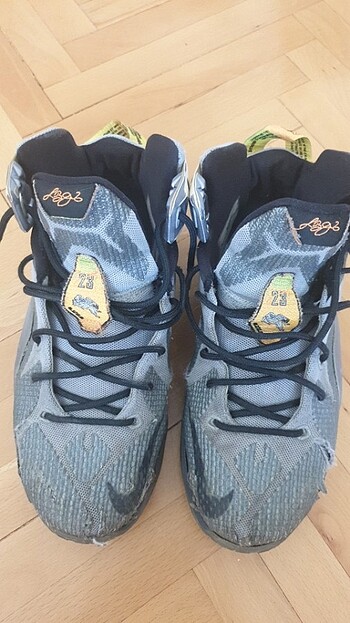 Orijinal Lebron 12