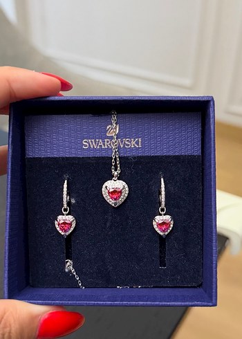 Swarovski Pembe Kalp Taşlı Takı Seti - Görsel 2