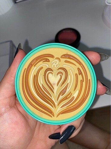 Bronzer