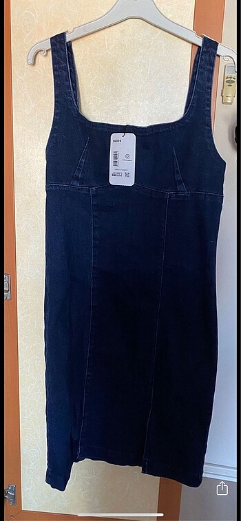 l Beden Bershka kot elbise