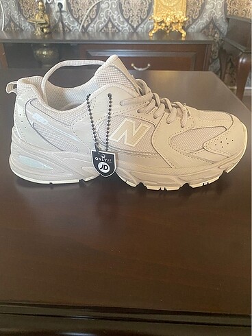 NEW BALANCE YURTDIŞI ÇIKIŞLIYENİ BEJ RENGİ