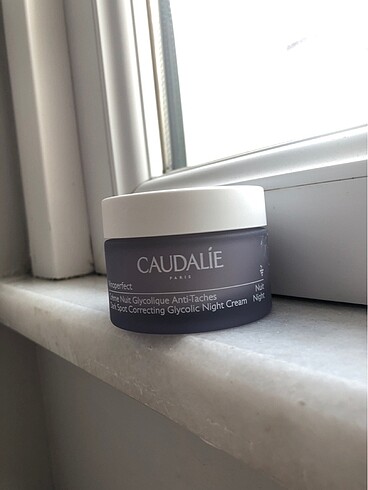 Caudalie gece kremi