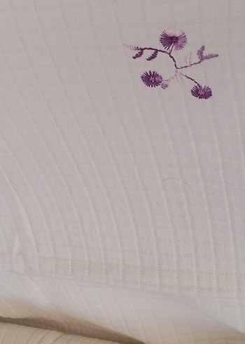 lila renkNakışlı Kaneviçe işmeli pike , 2 yastık ve kılıfı - Görsel 2