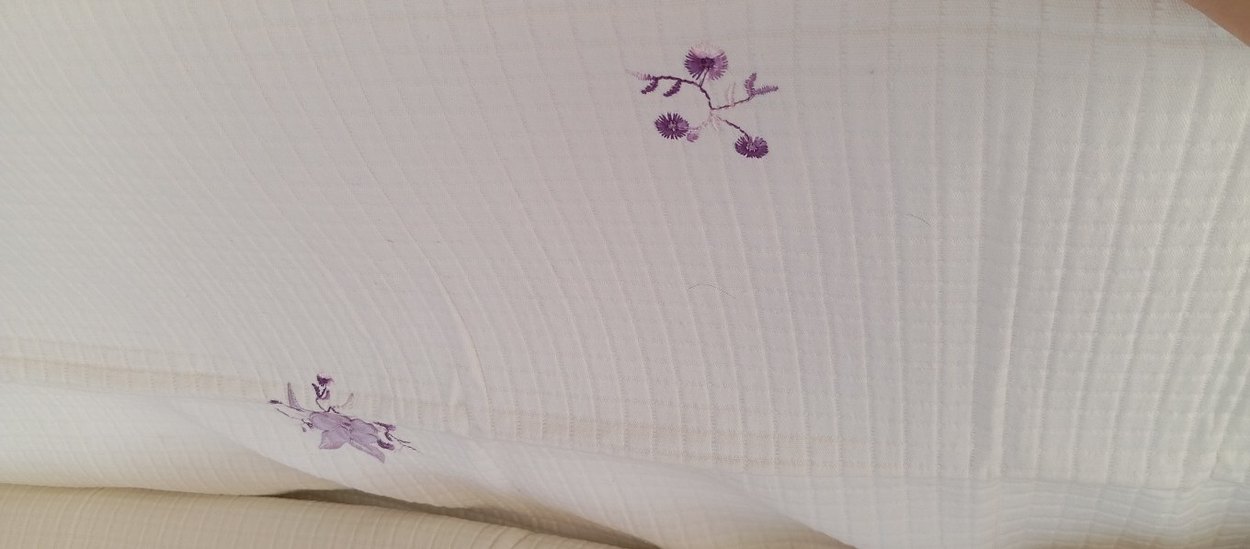 lila renkNakışlı Kaneviçe işmeli pike , 2 yastık ve kılıfı - Görsel 2