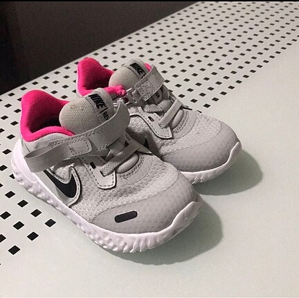Nike spor ayakkabı