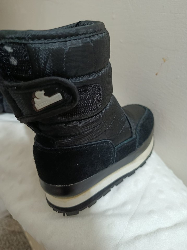 Siyah Kürklü  Çocuk Bot - Görsel 2