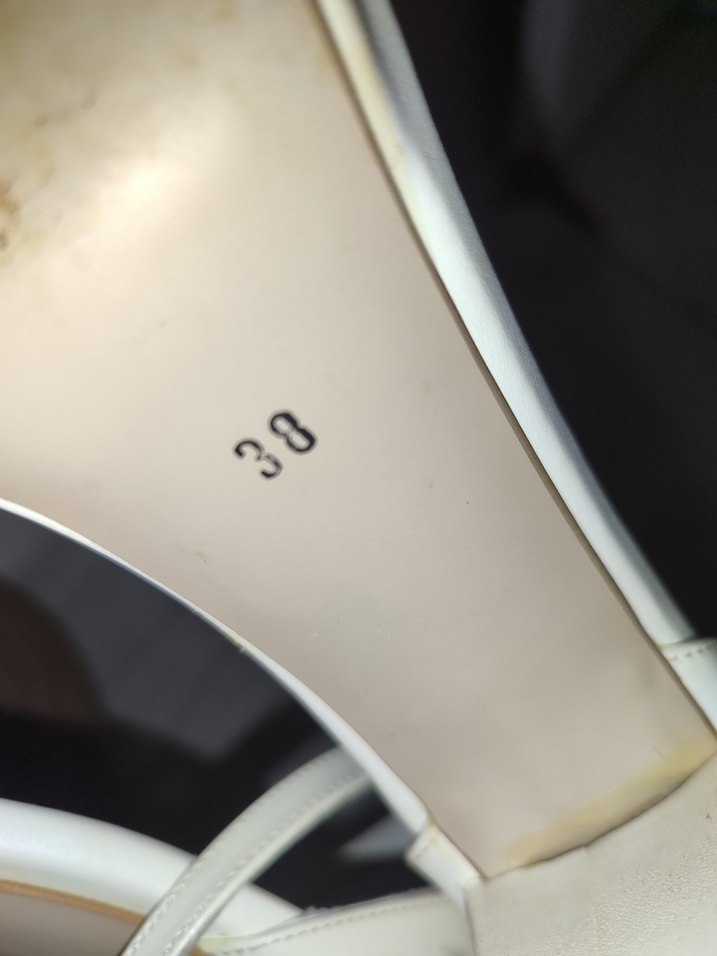 Beyaz Minimalist Topuklu Kadın Ayakkabı - Görsel 5