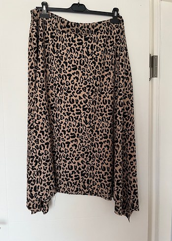 Leopar Desenli Uzun Midi Etek