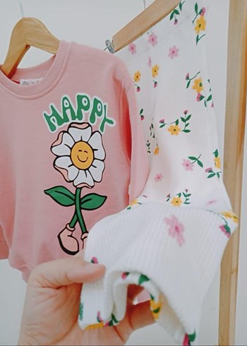 5 Yaş Beden pembe Renk ZARA Kız Çocuk Pembe Sweatshirt Takim