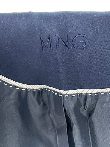 36 Beden lacivert Renk Mango Blazer %70 İndirimli.