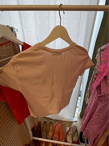 s Beden pembe Renk Bershka Pembe Crop Tshirt