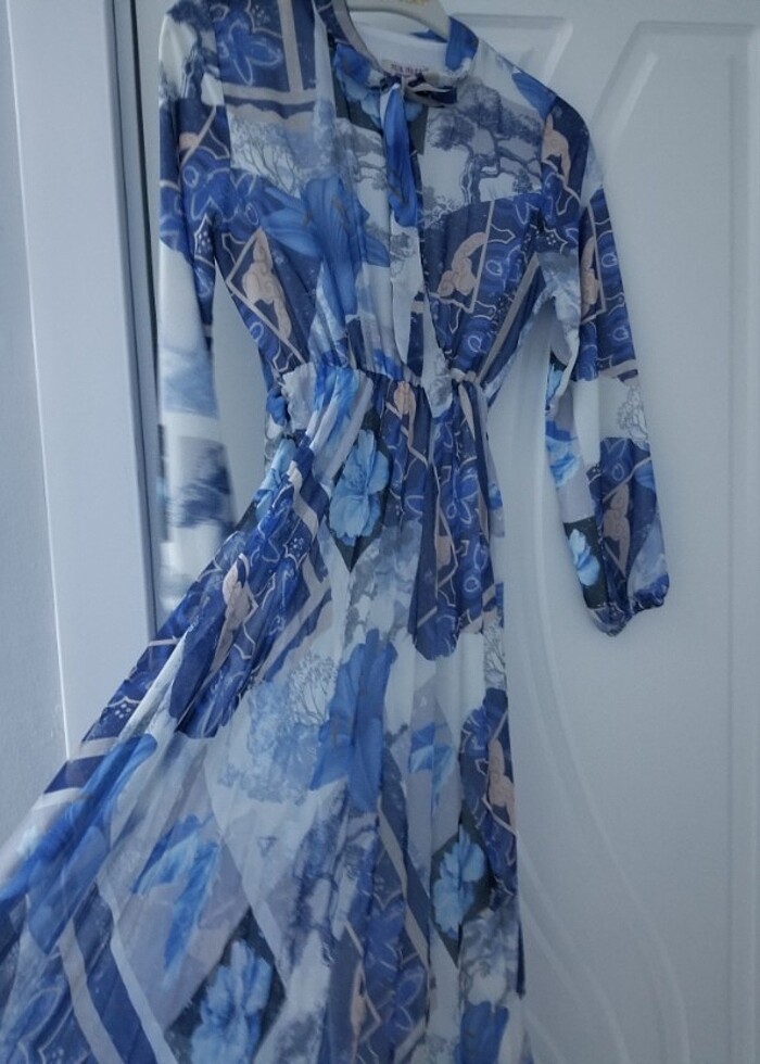 Mavi elbise - Görsel 2