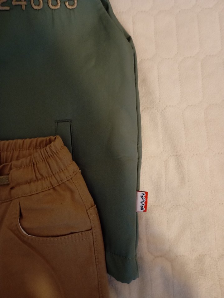 Erkek Çocuk Fermuarlı Kolsuz Yelek ve beli lastikli pantolon - Görsel 5