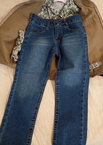 Erkek Çocuk Kahverengi Fermuarlı Ceket Gömlek ve Kot Pantolon - Görsel 3