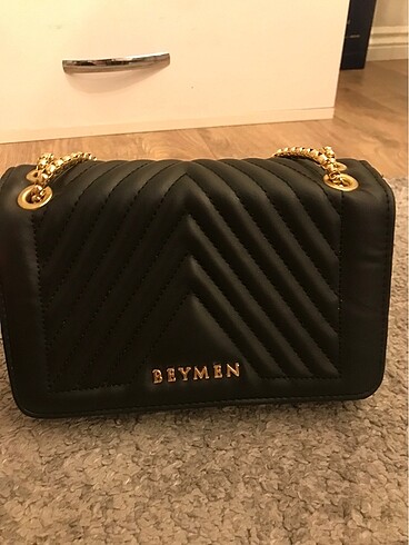 Siyah beymen kol çantası