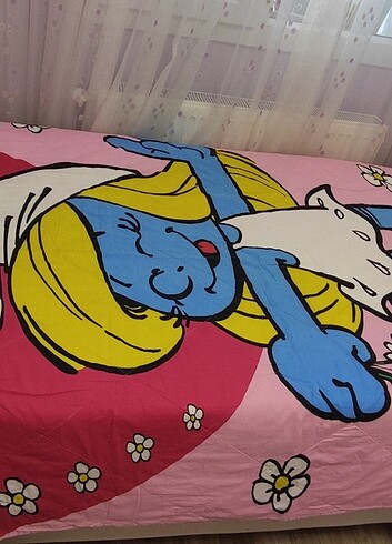 Standart Beden Beden Taç marka şirineli yatak örtüsü
