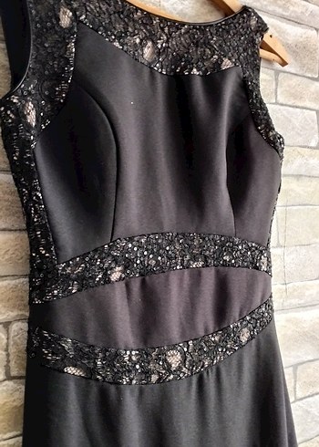 Siyah İşlemeli Uzun Klasik Gotik Abiye Elbise - Görsel 3