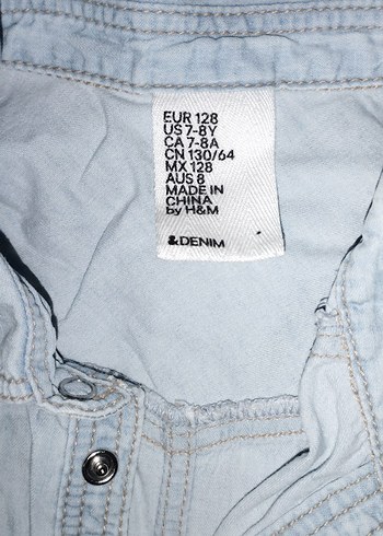 Kız çocuk Mavi Düğmeli Kolsuz Denim Gömlek - Görsel 2