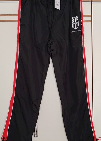 Les Benjamins Lesbenjamins Besiktas Esortmani