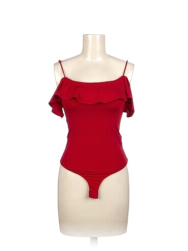 Stradivarius Bluz %70 İndirimli.
