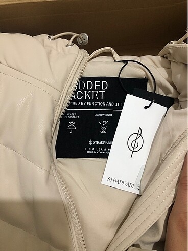 Stradivarius Deri Şişme Mont