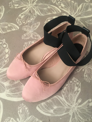 Stradivarius Pudra ballerina stradivarius babet