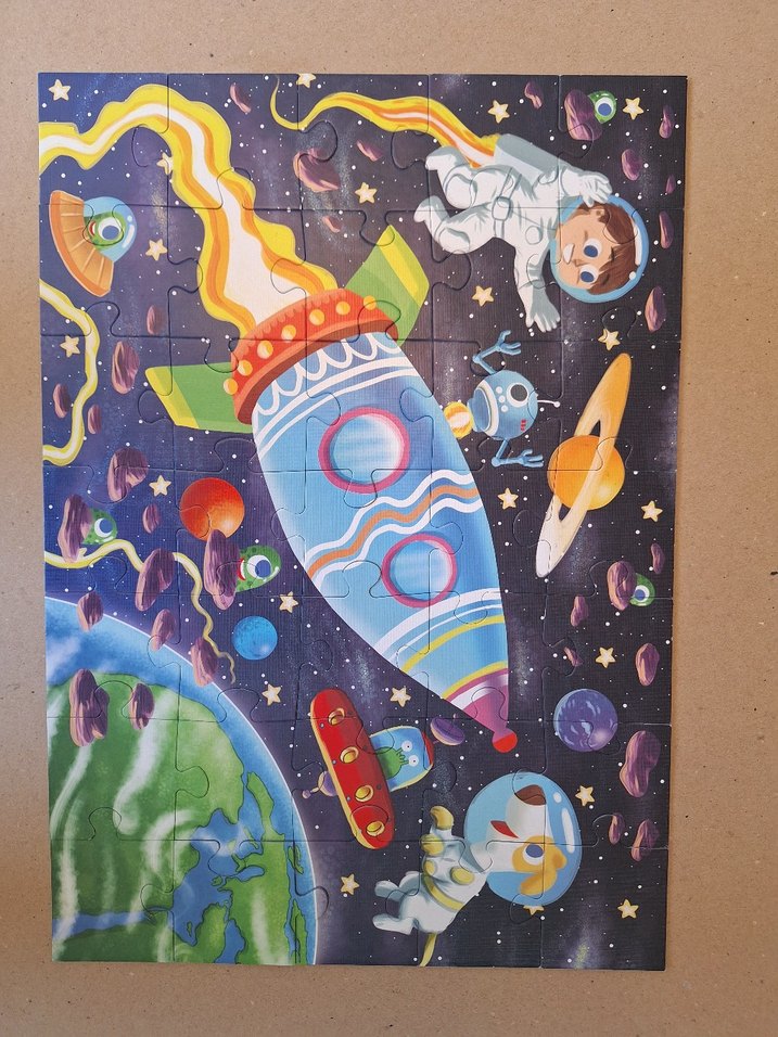 Renkli Uzay Temalı 35 Parça Çocuk Yapbozu 5 yaş üstü puzzle - Görsel 2