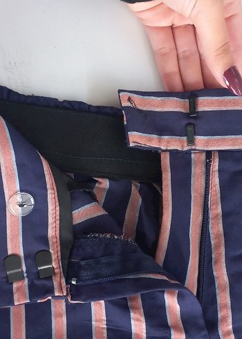 Çizgili Pilili Kadın Kumaş Pantolon - Görsel 3