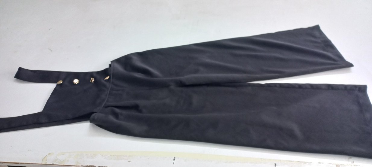 kadin siyah askili tulum pantalon ode dugme detayli - Görsel 2