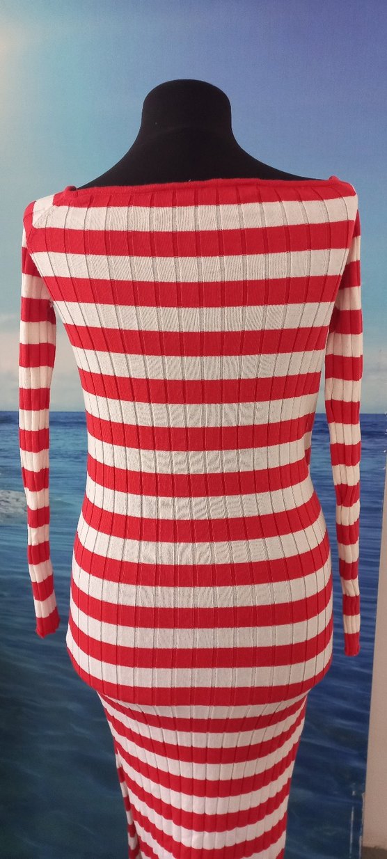 Kırmızı Çizgili Uzun Triko Elbise - Görsel 2
