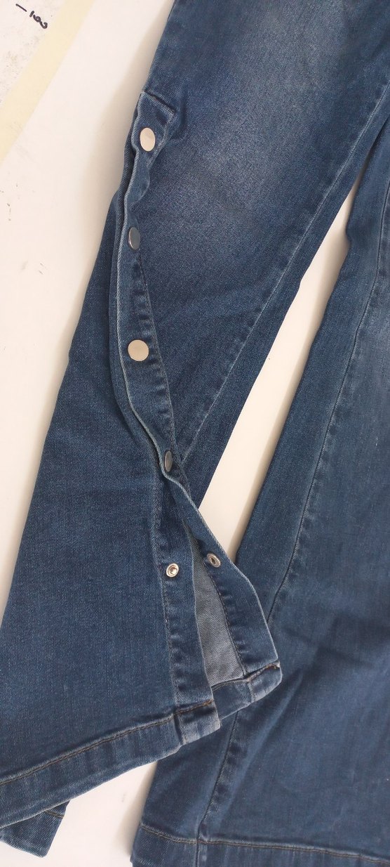 Düğmeli Mavi Kadın Denim Pantolon - Görsel 3