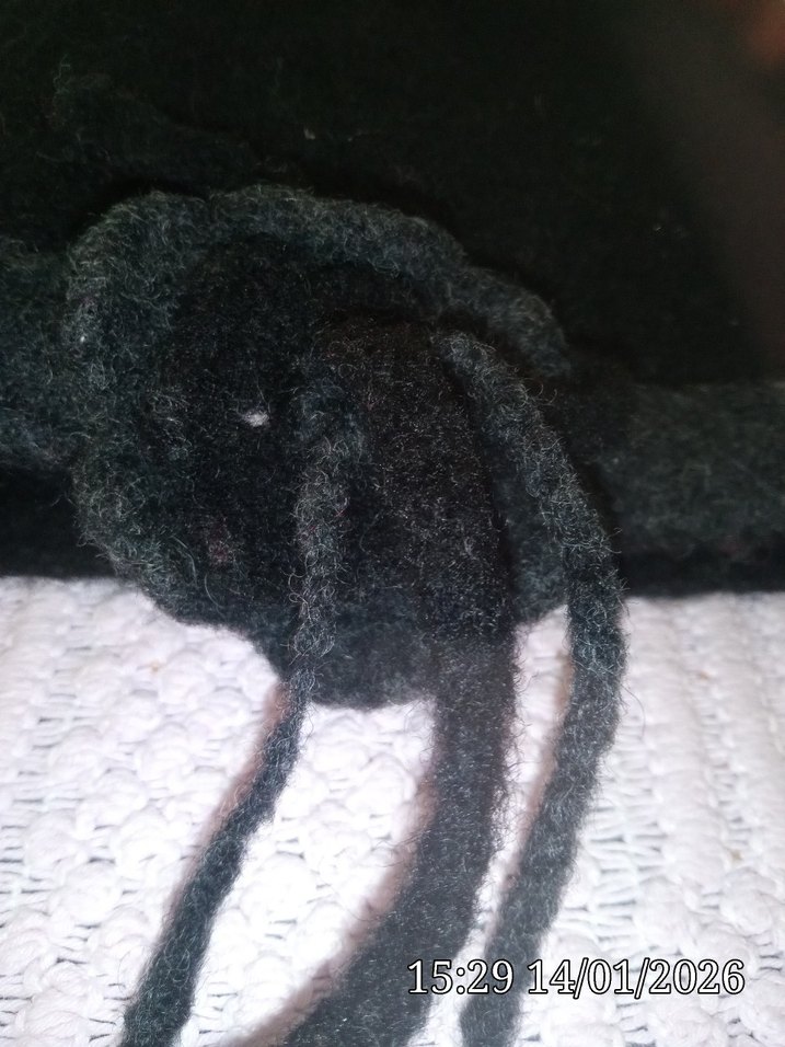 Gri Siyah Kadın Polar Bere Velcro Detaylı - Görsel 3