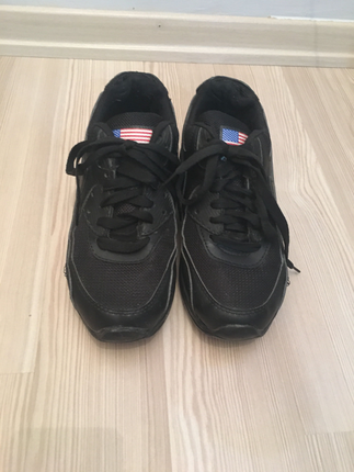 Siyah nike spor ayakkabı 