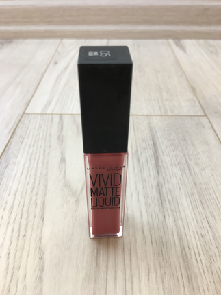 Diğer Maybelline New York Color Sensational Vivid Matte Mat Likit Ruj 