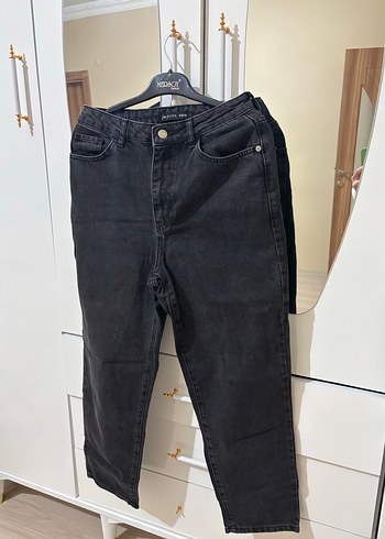 Siyah Midi Normal Kesim Kadın Kot Pantolon - Görsel 4