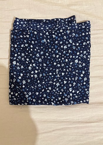 Çiçek Desenli Pileli Kadın tesettür eşarp - Görsel 4