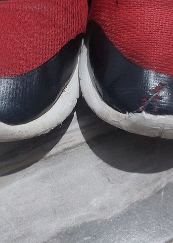 Kırmızı Siyah Bağcıklı Erkek Spor Ayakkabı - Görsel 4