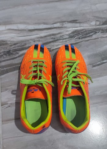 Turuncu Bağcıklı Erkek Futbol Ayakkabısı - Görsel 4