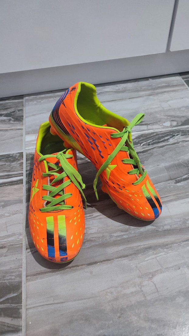 Turuncu Bağcıklı Erkek Futbol Ayakkabısı - Görsel 2