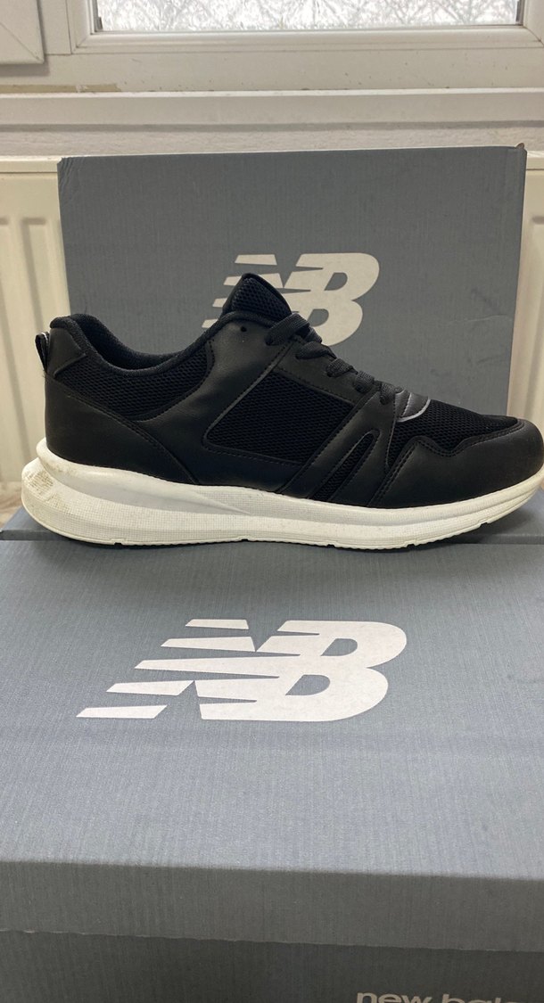 Siyah Bağcıklı Erkek Koşu ve Antrenman Ayakkabısı - Görsel 2