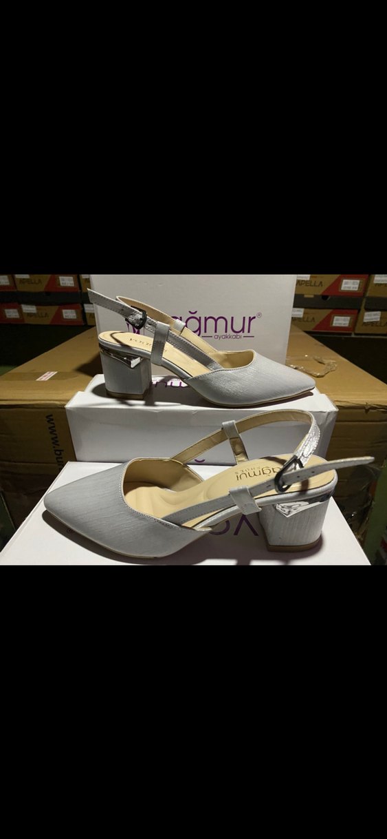 Gri Tokalı Kadın Topuklu Ayakkabı - Görsel 3