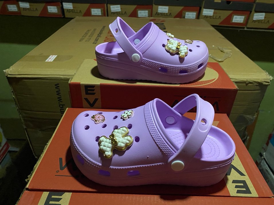 Taşlı Crocs - Görsel 2