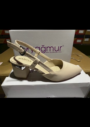 Bej Kadın Tokalı Blok Topuklu Ayakkabı - Görsel 2