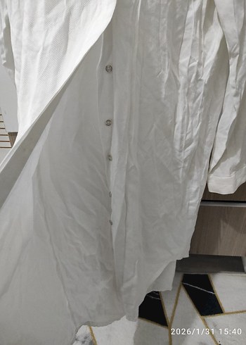 Beyaz Uzun Kollu Keten Midi Gömlek - Görsel 5