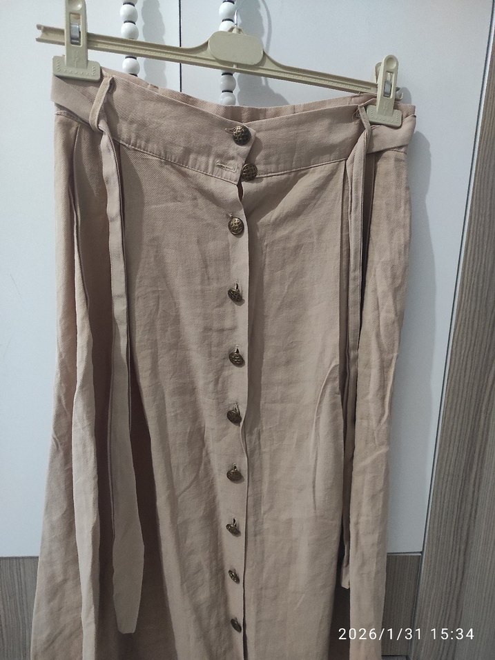 Düğmeli Bej Uzun Keten Etek - Görsel 2